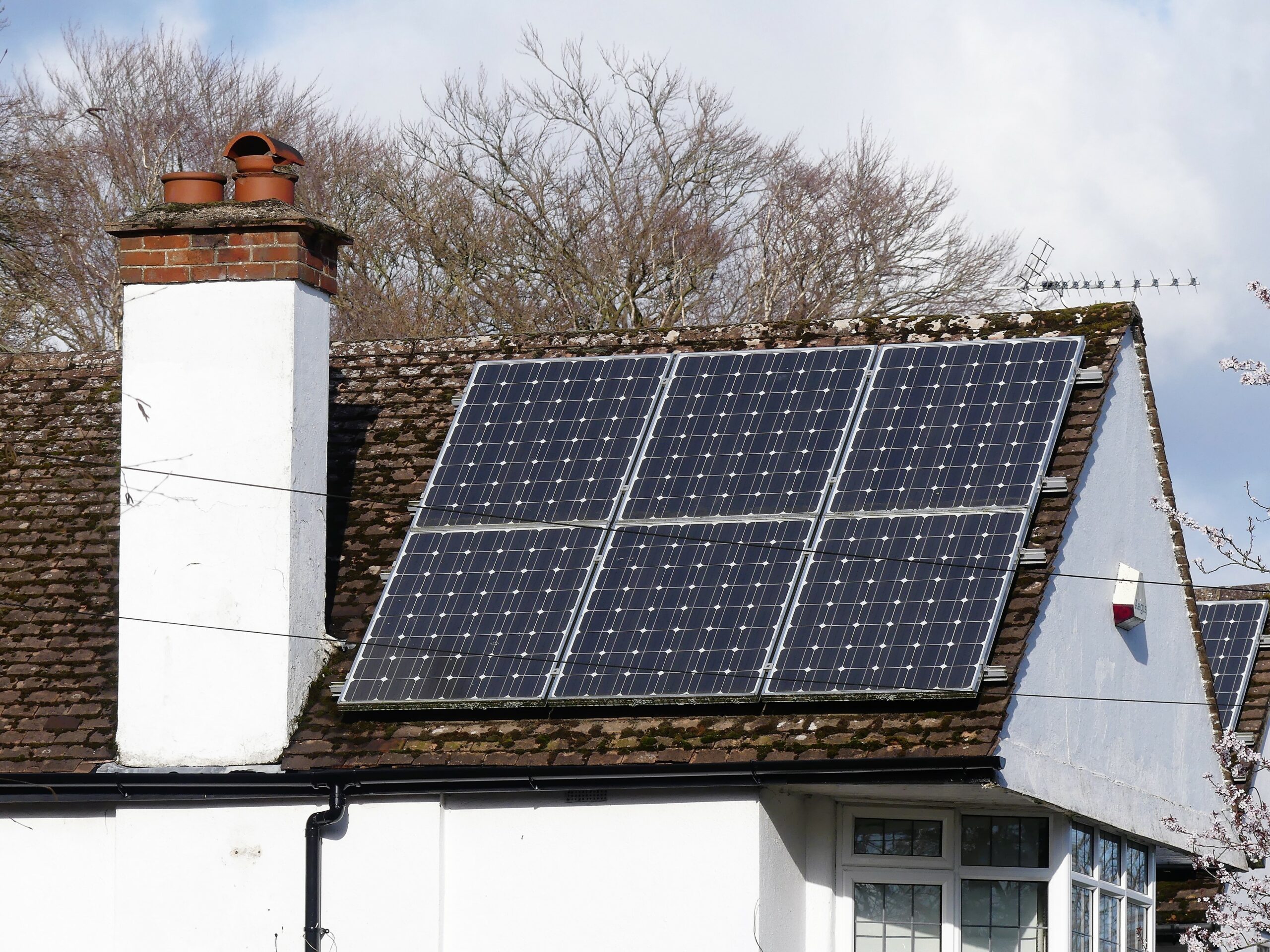 Solar Panels and Battery Storage Scheme Launched